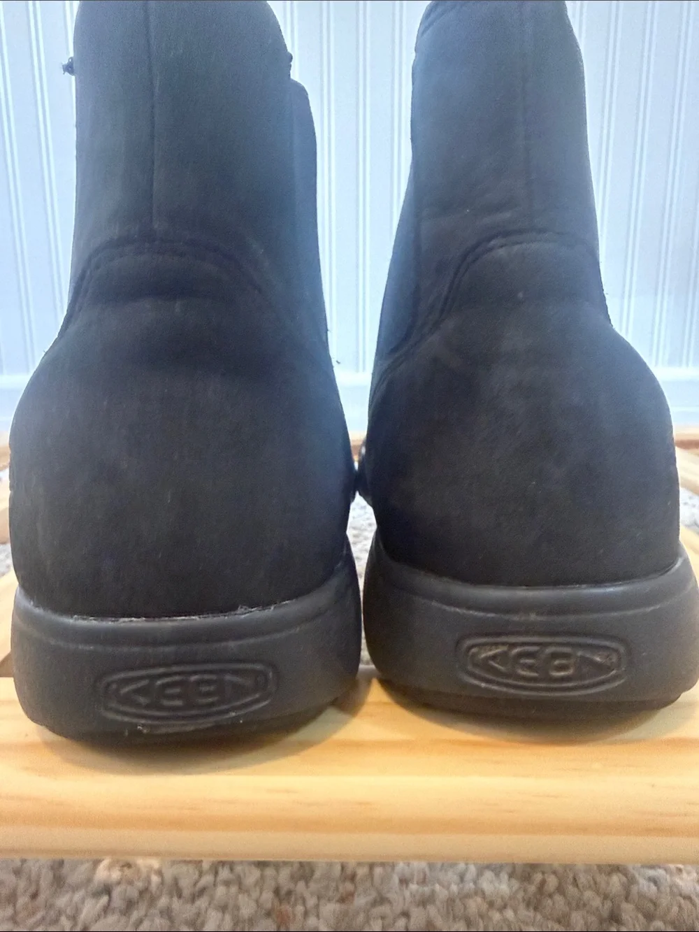 Keen Women's Black Suede Chukka Chelsea Boots US 9.5 EU 40 UK 7 CM 26.5 Solid